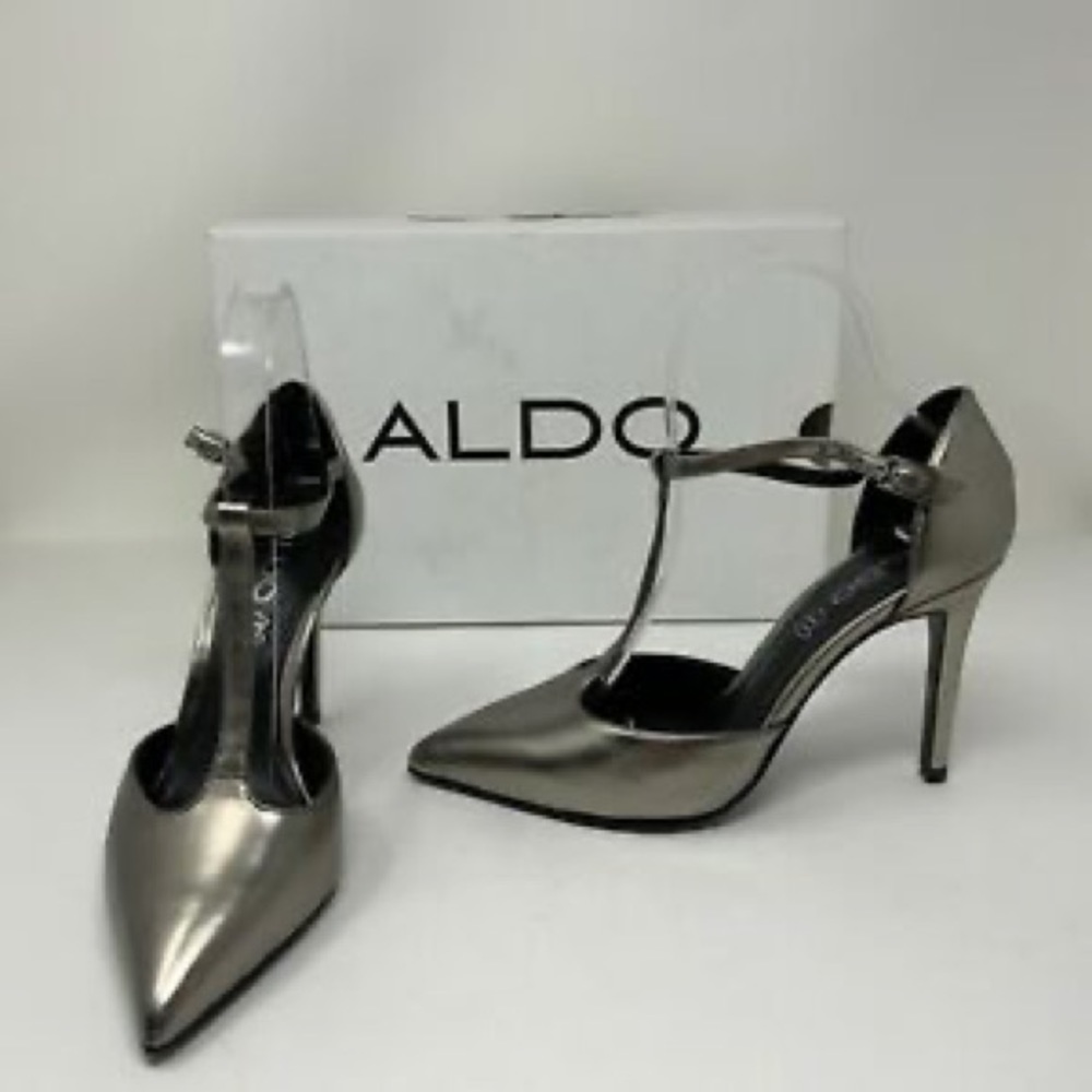 ALDO METALLIC SILVER 4 INCHES HEELS SIZE 8.5